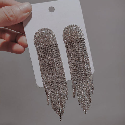 New Exaggerated Full Rhinestone Tassel Earrings CODE: KAR1837