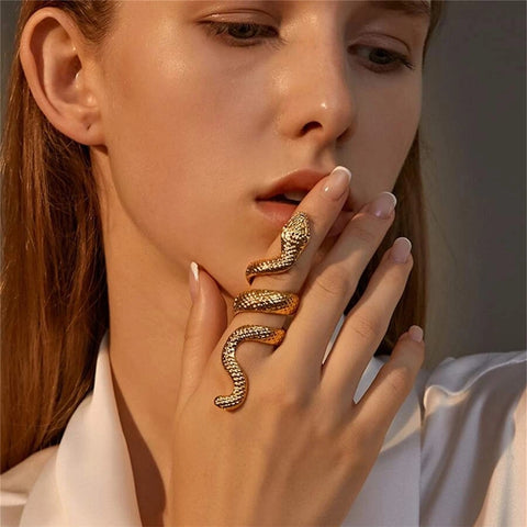 New Snake Fashion Ring CODE: KAR1841