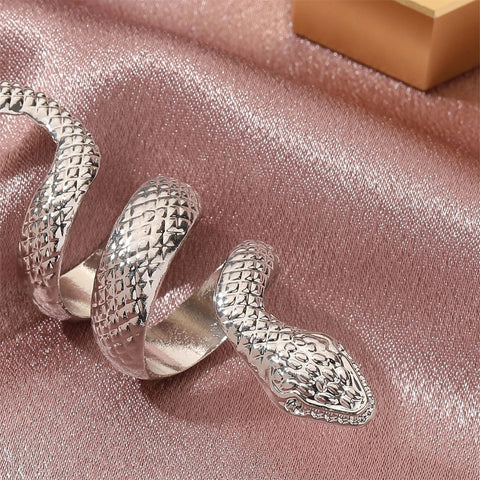 New Snake Fashion Ring CODE: KAR1841