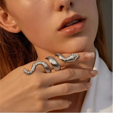 New Snake Fashion Ring CODE: KAR1841