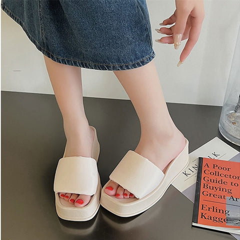 Summer Clip Toe Thick Sole Wedges Platform Sandals CODE: KAR1887