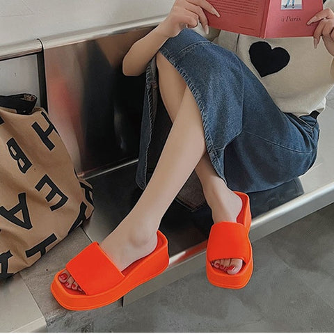 Summer Clip Toe Thick Sole Wedges Platform Sandals CODE: KAR1887