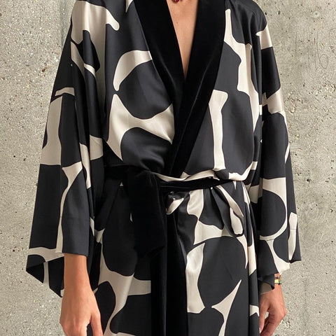Sexy Printing Dairy Cattle Robe Long Sleeve V Neck Kimono Cardigan Loose Dress CODE: KAR1899