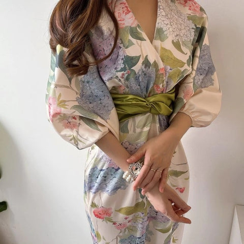 New Japan Style Elegant Floral Midi Bodycon Dress CODE: KAR1904