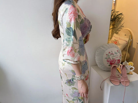 New Japan Style Elegant Floral Midi Bodycon Dress CODE: KAR1904