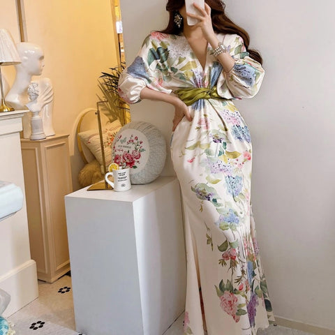 New Japan Style Elegant Floral Midi Bodycon Dress CODE: KAR1904