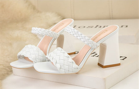 Summer Casual Fashion Weave  Square Toe Thick Heel CODE: KAR1908