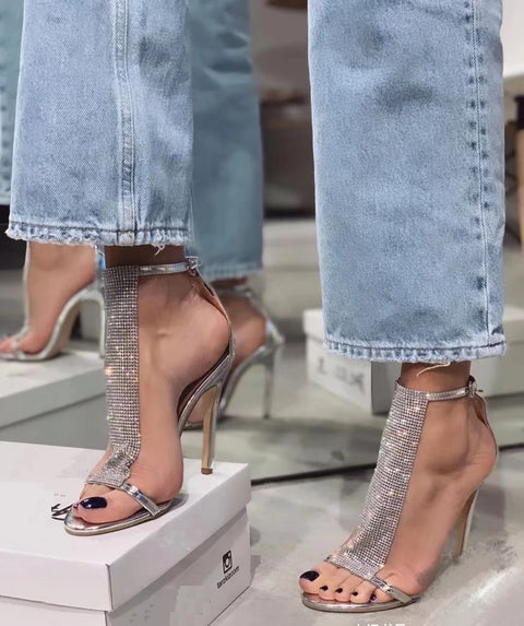 New Bling Bling Crystal Ankle Strap Sparkling Buckle Strap Peep Toe Thick High Heel CODE: KAR2252