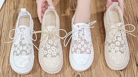 Comfortabel Casual Shoes Lady Brand White Flat CODE: KAR723