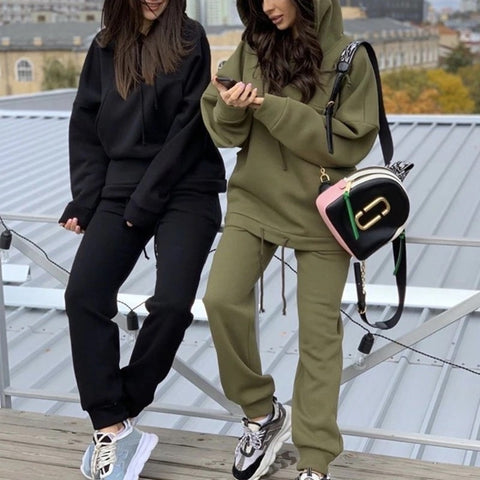 Tracksuit Women Sportswear 2 Pieces Set CODE: KAR786