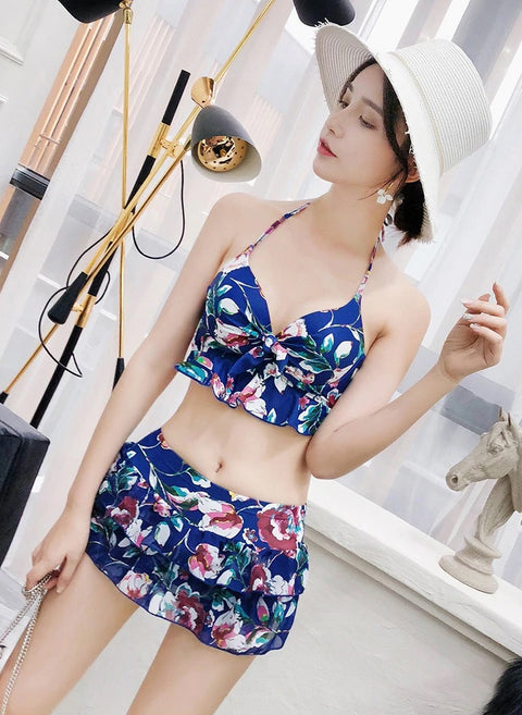 Swimwear Bathing Suit Women's Three-piece Set Fairy Style CODE: KAR858