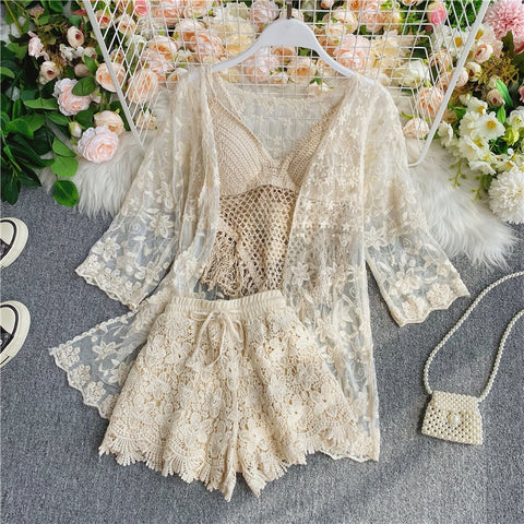Top + lace blouse +high waist Wide leg shorts three Piece Sets CODE: KAR907