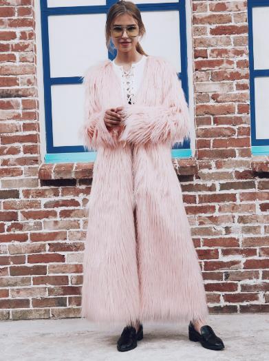 fur long paragraph floating coat CODE: mon745