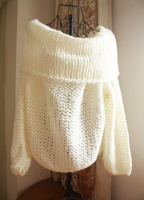 New off the shoulders, boat neck, Loose knit thick wool sweater CODE: KAR1186