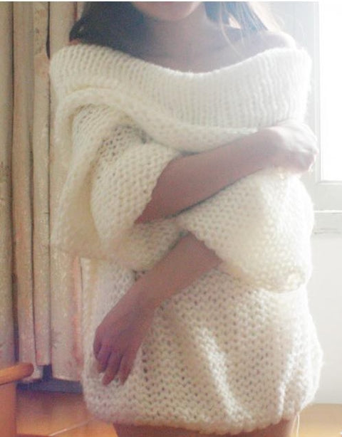 New off the shoulders, boat neck, Loose knit thick wool sweater CODE: KAR1186
