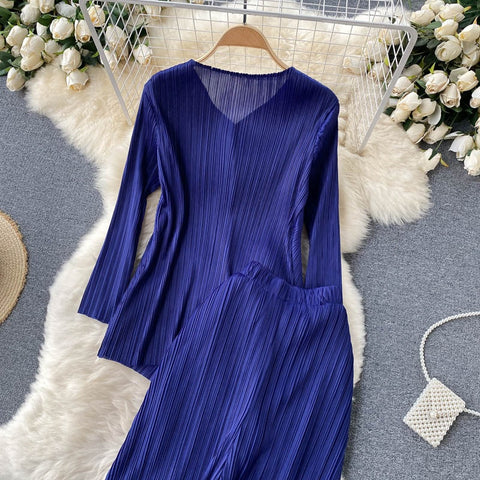 New Long Sleeve V-Neck Top, Wide Legs, Solid Color Pleated Two Piece Set CODE: KAR1226