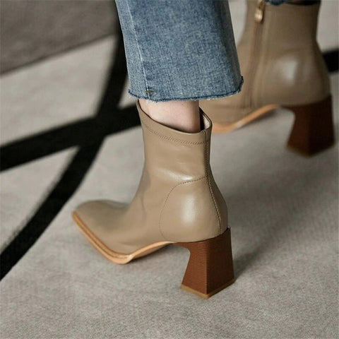 New Collection  Round Toe Winter To Keep Warm High Ankle Zipper Leather Motorcycle Boots CODE: KAR1279