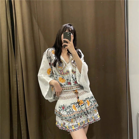 New Mini, Embroidered, High Waist, White, Boho Style, Mini Skirt CODE: KAR1284
