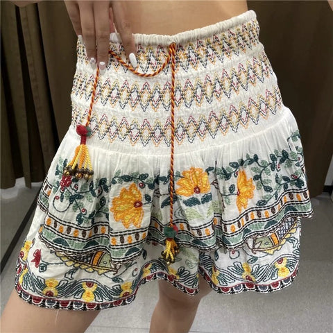 New Mini, Embroidered, High Waist, White, Boho Style, Mini Skirt CODE: KAR1284