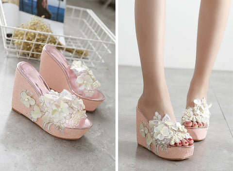 Flowers Lace Pearls Clear Wedge Super Flip flops Platform Sandal CODE: KAR1422