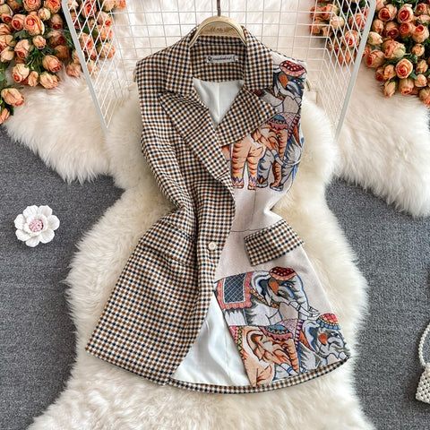 Runway Floral Grid Print Notched Single-Breasted Sleeveless Blazer Jacket + Wide Leg Short Pant 2 Piece Set  CODE: KAR1510