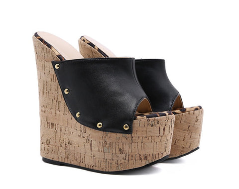 Newest Fashion Rivet Design Peep Toe Platform Wedge Black Sexy Super High Sandal CODE: KAR1532