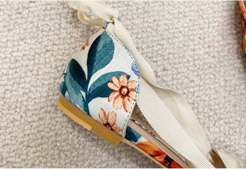 New Printed Pointed-Toe Ankle Strap Single Flat Shoe CODE: KAR1598