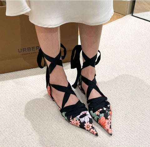 New Printed Pointed-Toe Ankle Strap Single Flat Shoe CODE: KAR1598