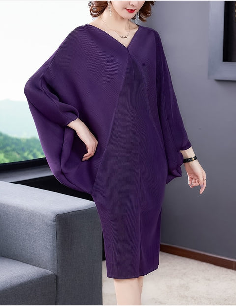 New Elegant Casual V-neck Pleated Fashionable Loose Slim Hem Split Bat Sleeve Bag Hip Mid-length Dress CODE: KAR1637