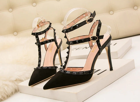 Sexy slim shallow mouth pointed hollow 10CM PUMP high-heel Rivet sandal CODE: KAR1758