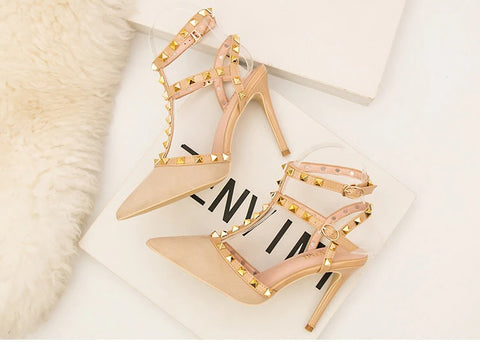 Sexy slim shallow mouth pointed hollow 10CM PUMP high-heel Rivet sandal CODE: KAR1758