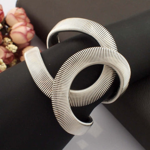 New Fashion Designer Wide Spring Cuff Bracelet CODE: KAR1869