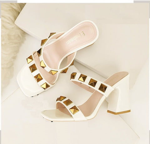 sexy banquet high, square toe, open-toe studs, flat band block heel CODE: KAR1909