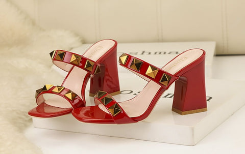 sexy banquet high, square toe, open-toe studs, flat band block heel CODE: KAR1909