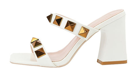 sexy banquet high, square toe, open-toe studs, flat band block heel CODE: KAR1909