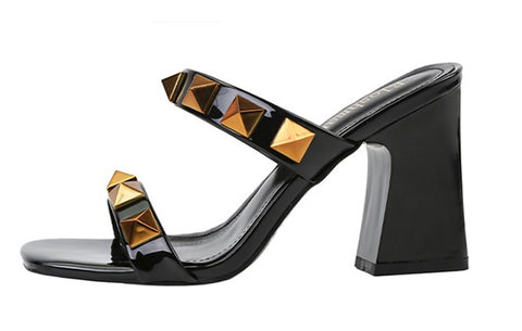 sexy banquet high, square toe, open-toe studs, flat band block heel CODE: KAR1909