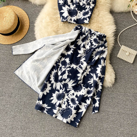 Printed Short Camisole And Highwaist Skirt CODE: KAR957