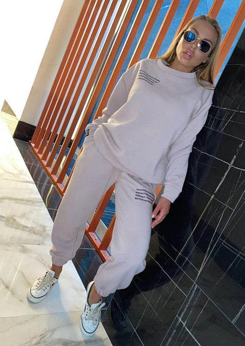 Sweater and pants casual sports winter suit two piece CODE: KAR808