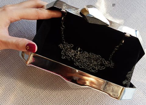 metal clutch tide Messenger chain bag CODE: mon1018
