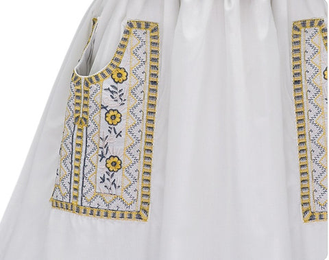 hand embroidery white dress CODE: mon1353