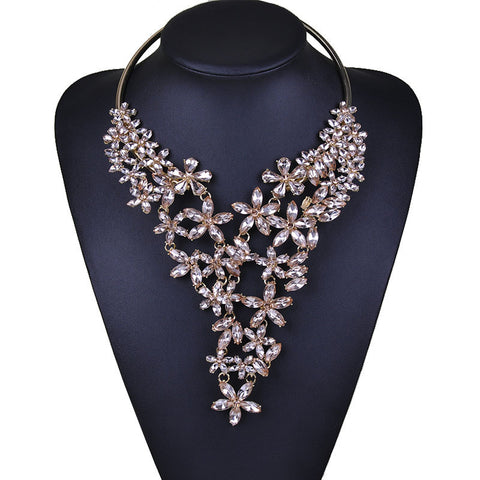 Creative studded diamond necklace  alloy neckpiece CODE: mon641